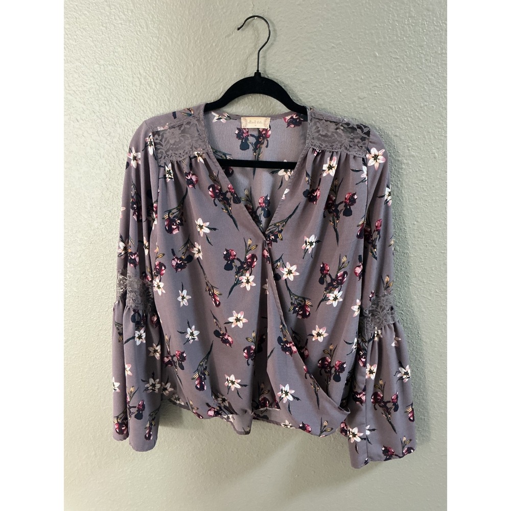 Altar'd State Floral Lace Surplice Bell Sleeve Blouse Grey Purple Boho Fairy